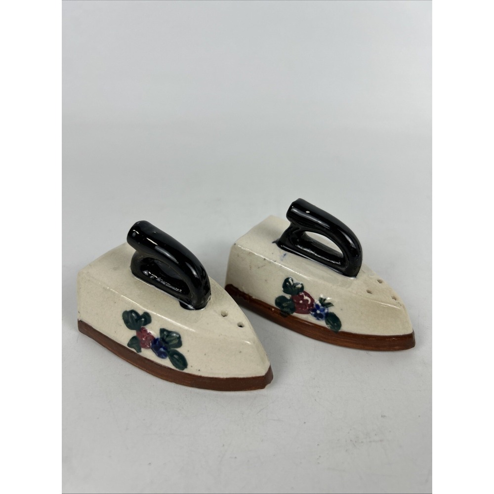Vintage Salt And Pepper‎ Shakers Japan Irons